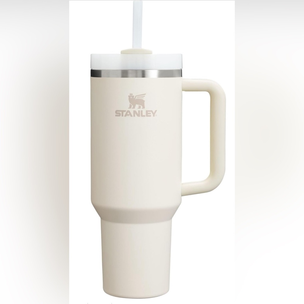 Stanley 40oz Tumbler cream